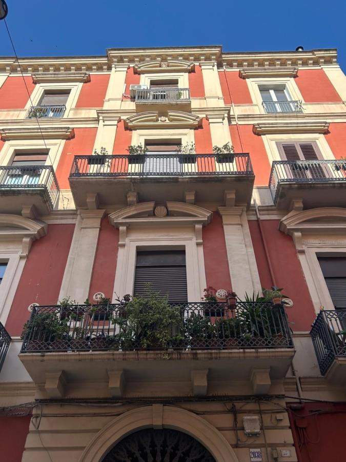 Manzoni Suite Bari Bagian luar foto